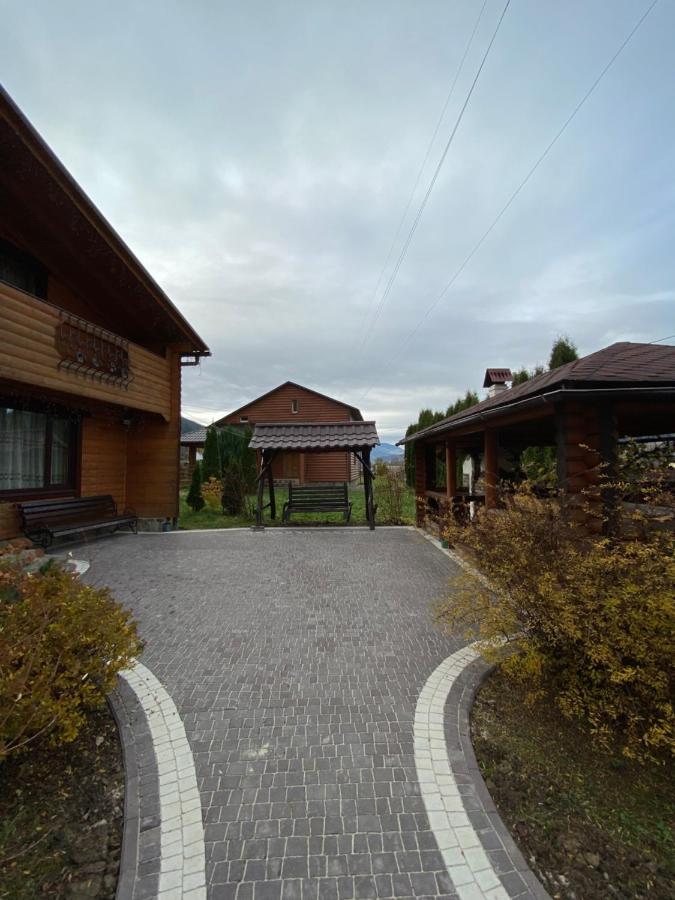 Садиба Вежа Verkhovyna Exterior foto